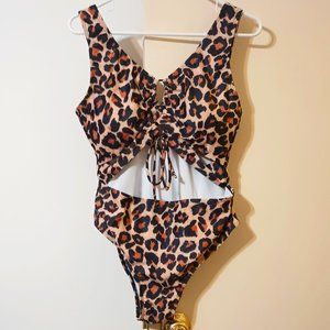 NWOT ~ Women's Sexy Leopard Swimwear One Piece Monokini (Size: 0XL/ US Size 12)